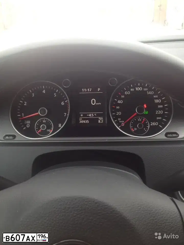 Фото автомобиля VOLKSWAGEN PASSAT, 2014 — госномер Е023КТ180