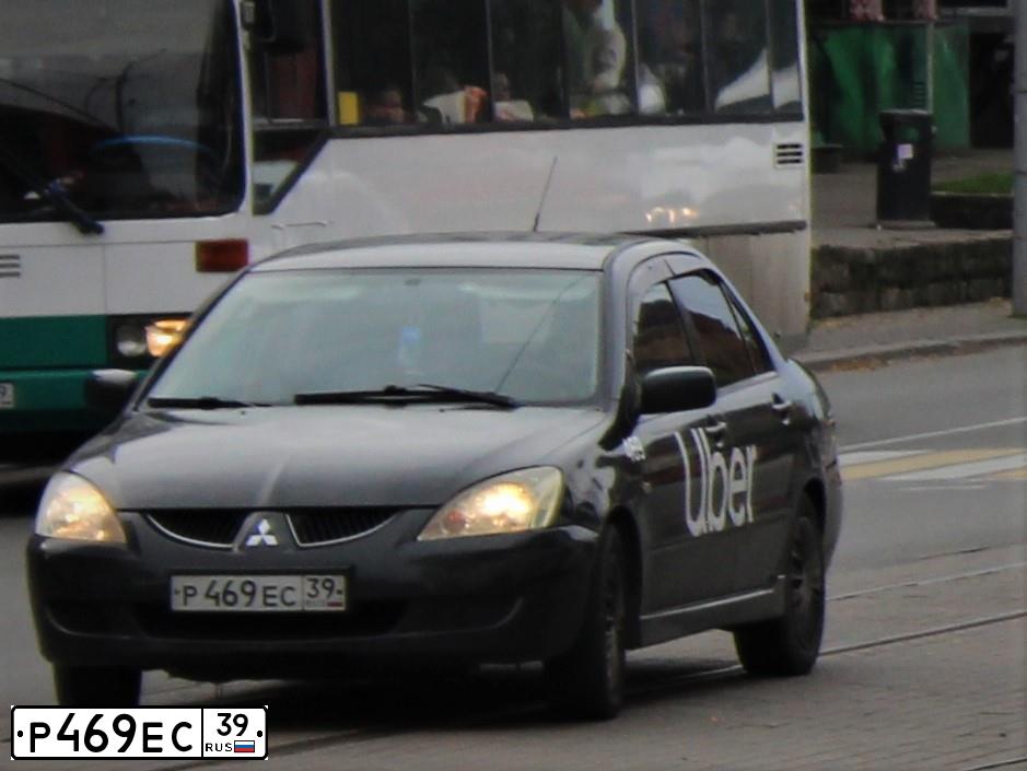 Фото автомобиля MITSUBISHI LANCER, 2005 — госномер Т731КВ39. Цвет: СЕРЫЙ