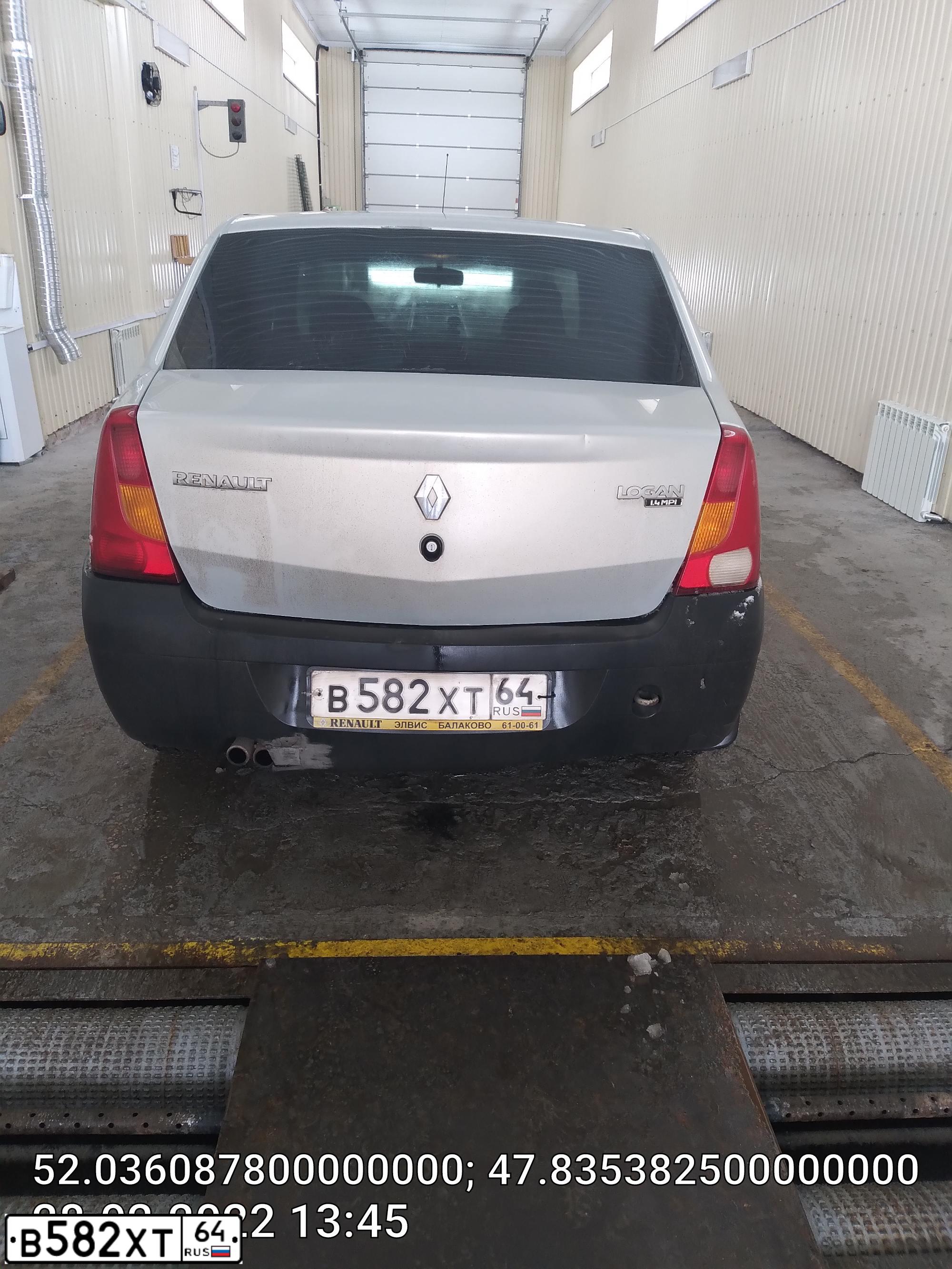 Фото автомобиля RENAULT LOGAN, 2008 — госномер В582ХТ64. Цвет: Серый
