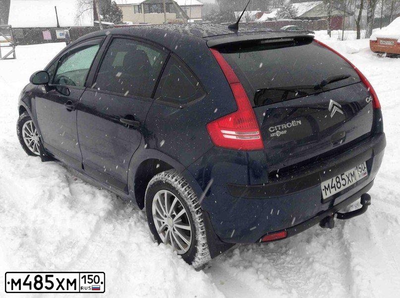 Фото автомобиля CITROEN C4, 2009 — госномер Х687ХТ799. Цвет: Темно-синий