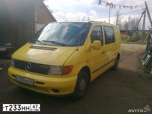 Фото автомобиля MERCEDES VITO, 2000 — госномер Т233НН67. Цвет: ЖЕЛТЫЙ