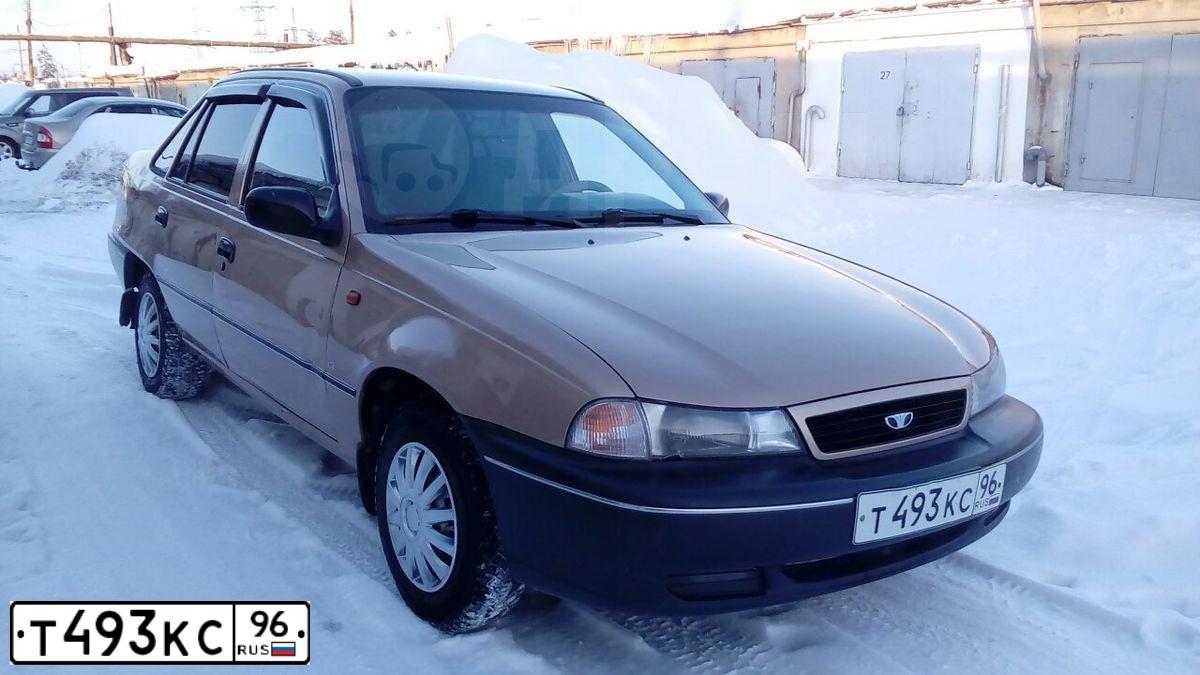 Фото автомобиля DAEWOO O NEXIA, 2001 — госномер Х030КТ152. Цвет: Белый