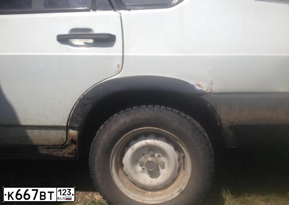 Фото автомобиля LADA 21099, 1999 — госномер А644УО01. Цвет: Темно-зеленый