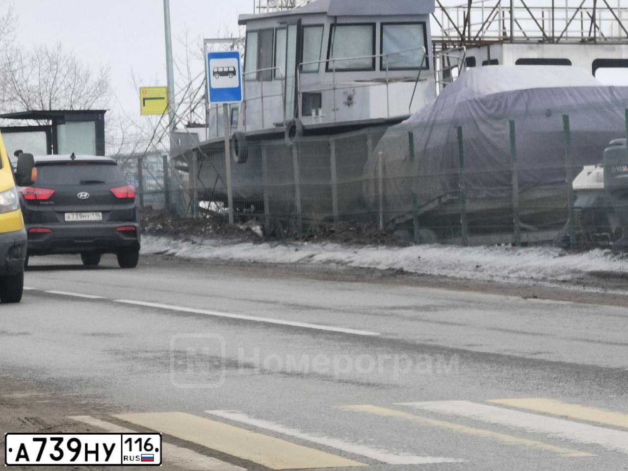 Фото автомобиля MITSUBISHI OUTLANDER, 2007 — госномер А072ВТ716. Цвет: СВЕТЛО-СЕРО-ЗЕЛЕНЫЙ