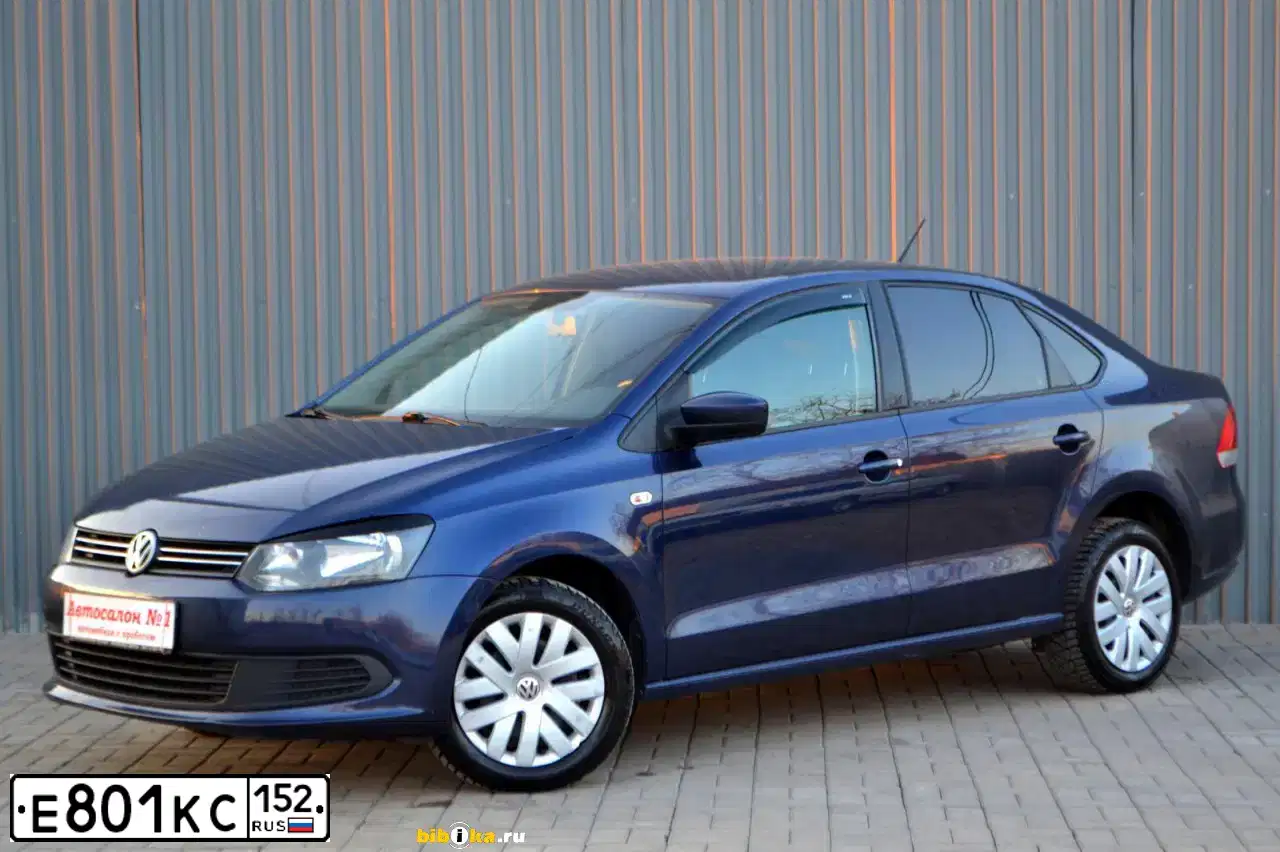 Фото автомобиля VOLKSWAGEN POLO, 2011 — госномер Е801КС152. Цвет: ЧЕРНЫЙ