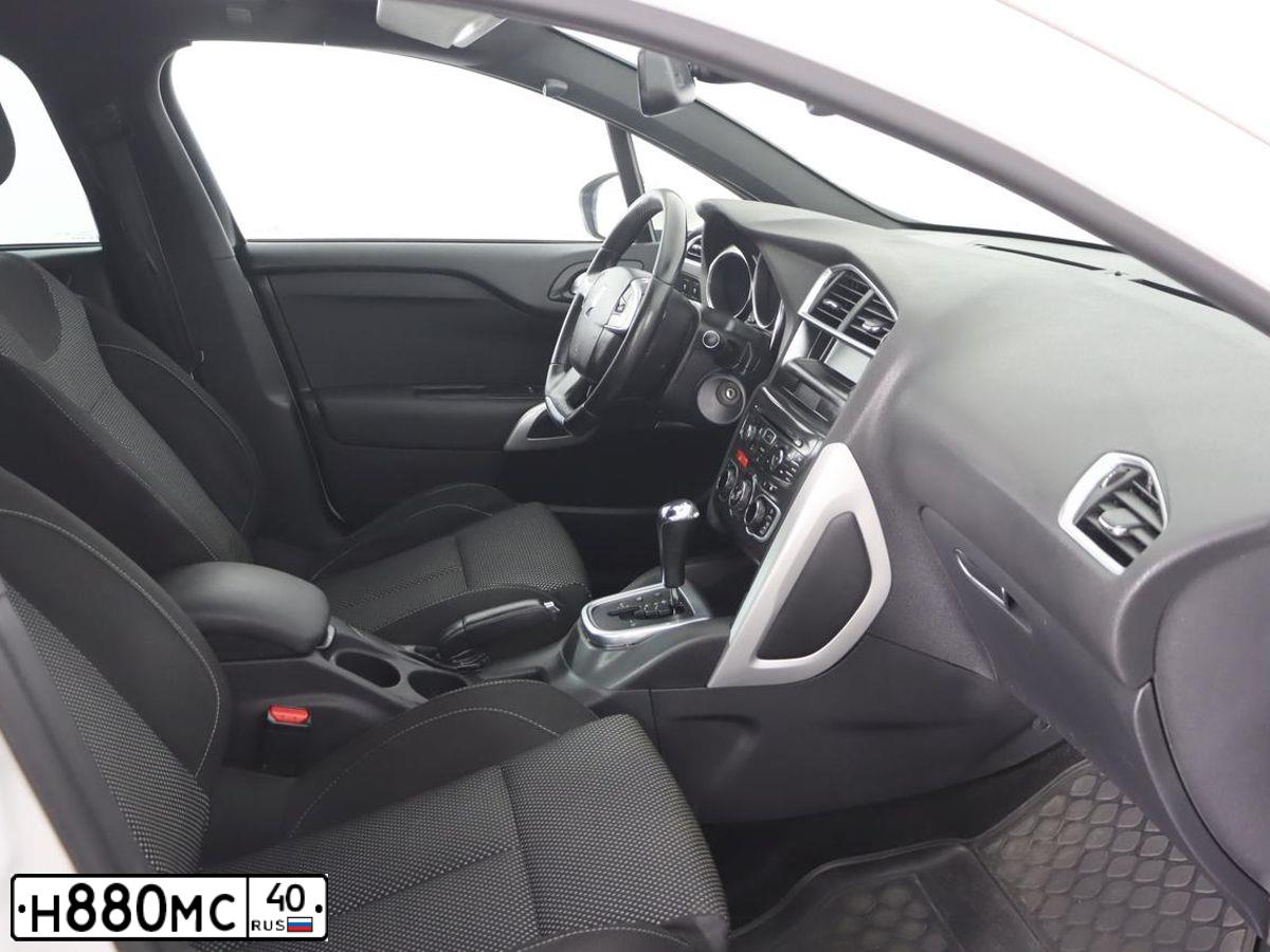 Фото автомобиля CITROEN DS4, 2012 — госномер Н880МС40. Цвет: Белый