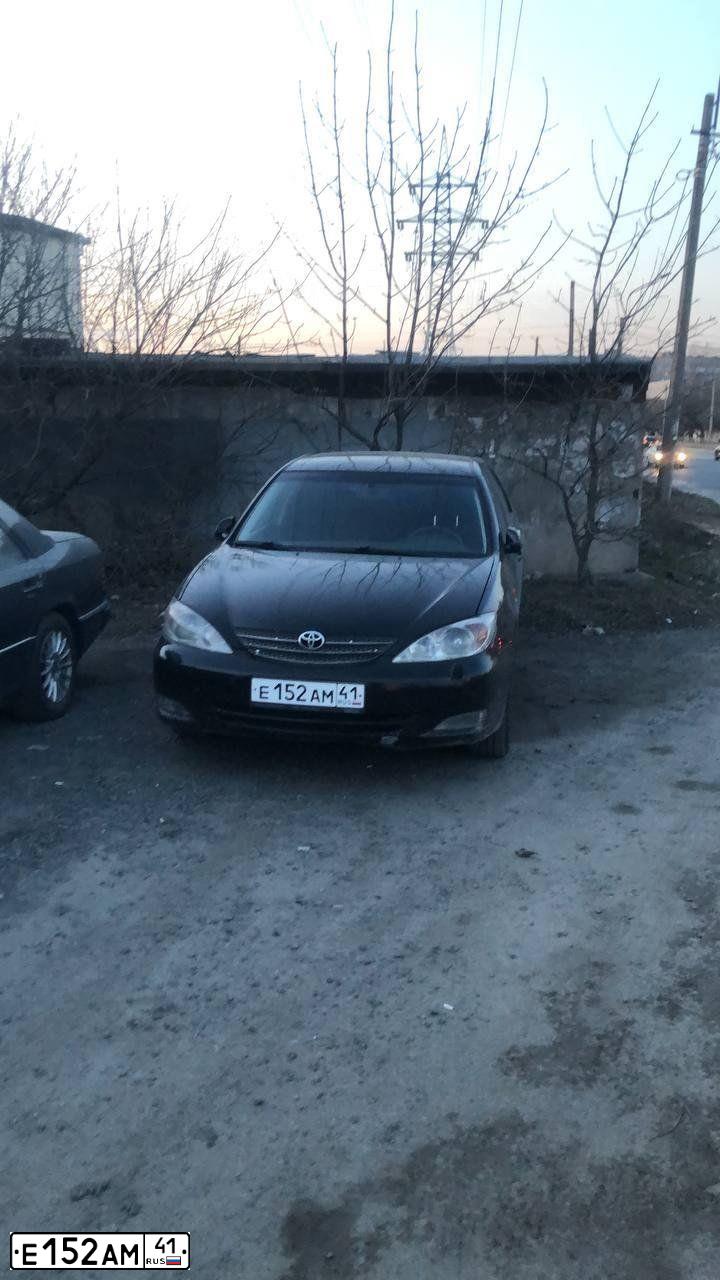 Фото автомобиля TOYOTA CAMRY, 2000 — госномер Е152АМ41