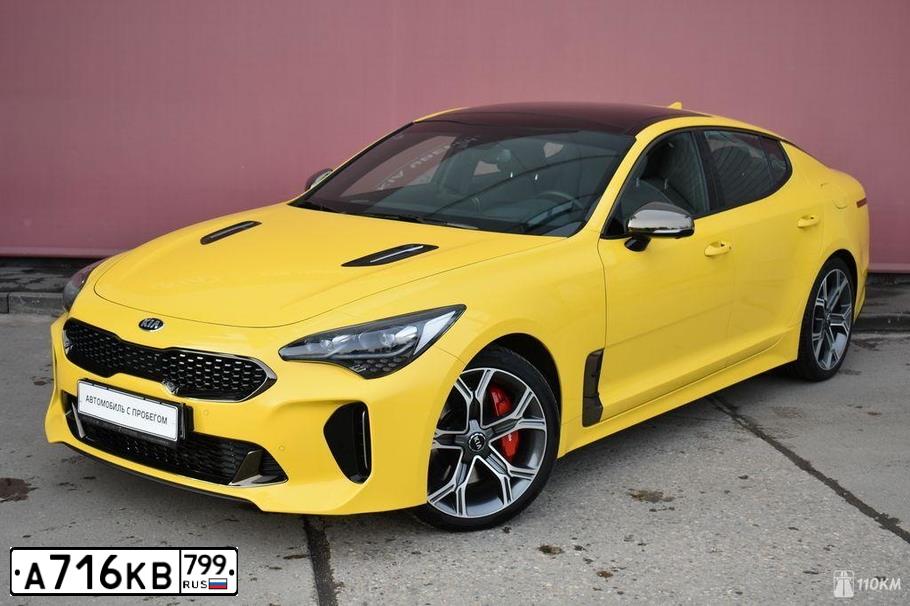 Фото автомобиля KIA STINGER, 2018 — госномер М265ВТ797. Цвет: ЖЕЛТЫЙ