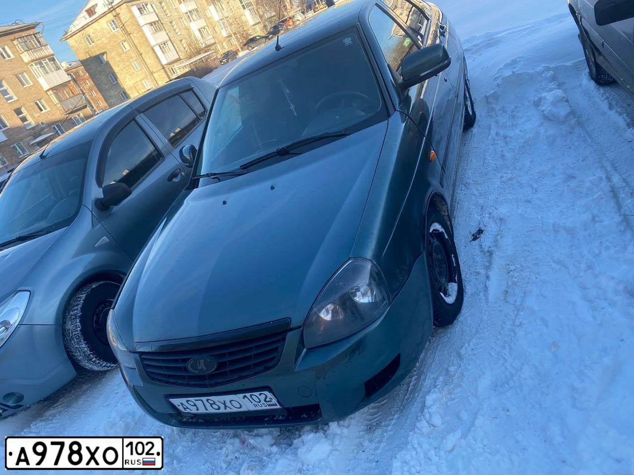 Фото автомобиля LADA 2172 PRIORA, 2011 — госномер А978ХО102. Цвет: СЕРО-СИНЕ-ЗЕЛЕНЫЙ