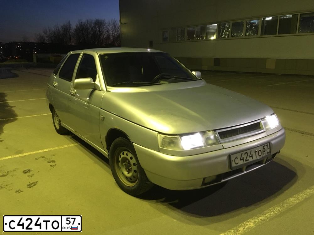 Фото автомобиля LADA 2112, 2005 — госномер С424ТО57. Цвет: СВ.СЕРЕБР.МЕТАЛЛИК