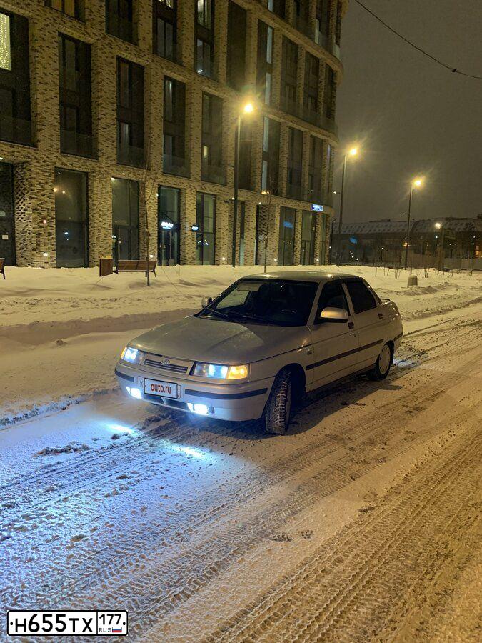 Фото автомобиля LADA 2110 LADA, 2007 — госномер Р743ЕА40. Цвет: СВЕТЛО-СЕРЕБРИСТЫЙ МЕТАЛЛ