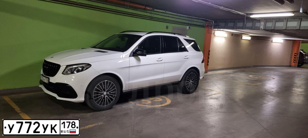 Фото автомобиля MERCEDES GLE-KLASSE, 2016 — госномер У772УК178. Цвет: Белый