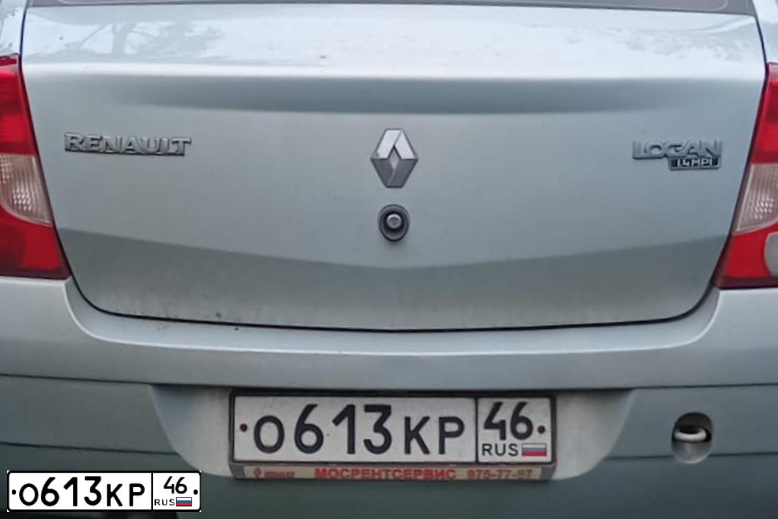 Фото автомобиля RENAULT LOGAN, 2006 — госномер О613КР46. Цвет: СЕРЫЙ