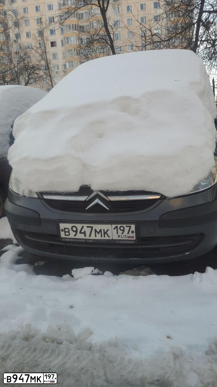 Фото автомобиля CITROEN C8, 2004 — госномер В947МК197. Цвет: СЕРЫЙ ТЕМНЫЙ