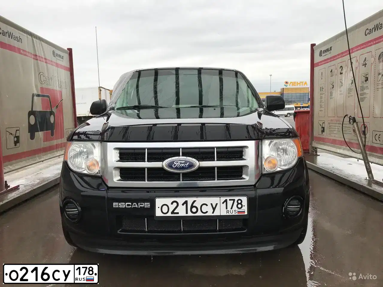 Фото автомобиля FORD ESCAPE, 2010 — госномер О216СУ178. Цвет: ЧЕРНЫЙ