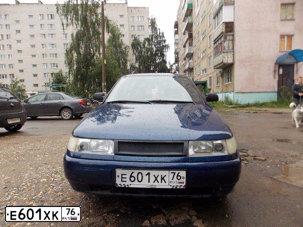 Фото автомобиля LADA 2111, 2006 — госномер Е601ХК76. Цвет: ТЕМНО-СИНИЙ