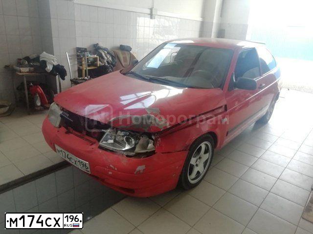 Фото автомобиля LADA 2112 LADA, 2007 — госномер М174СХ196. Цвет: Красный