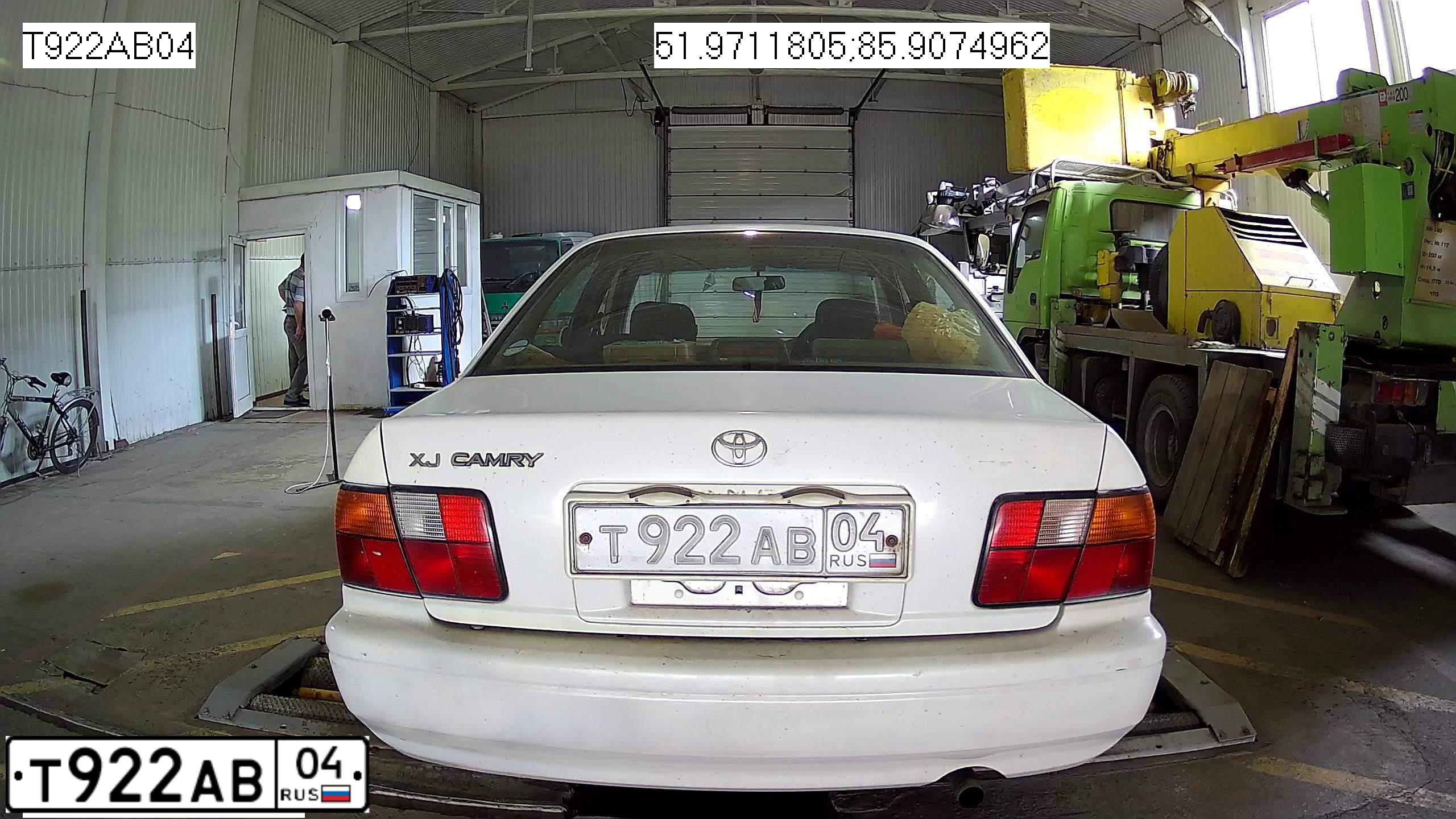 Фото автомобиля KIA SPORTAGE, 2011 — госномер Т922АВ04. Цвет: Серебристый