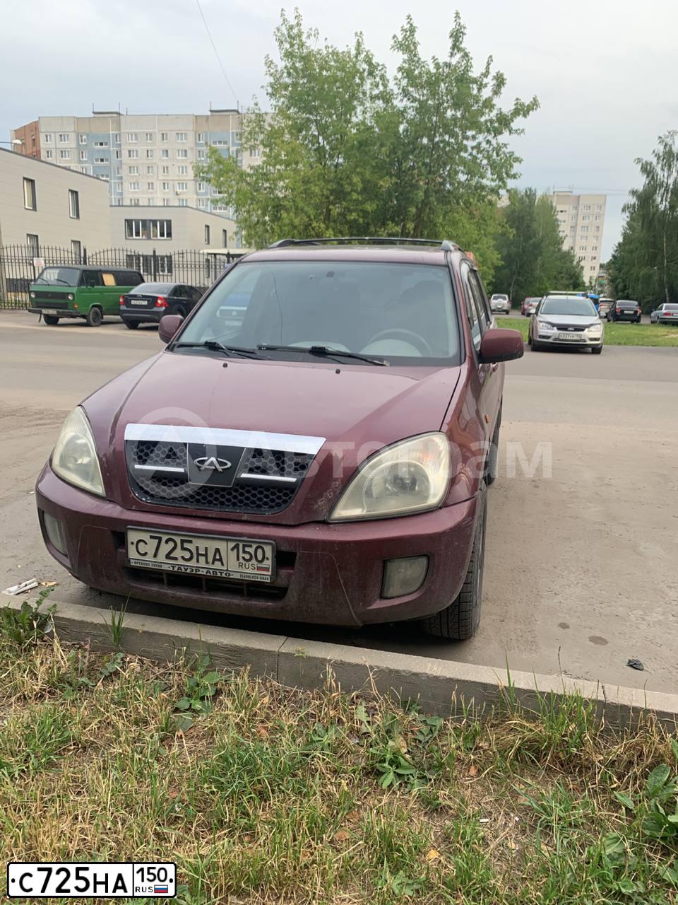 Фото автомобиля CHERY TIGGO, 2007 — госномер С725НА150. Цвет: КРАСНЫЙ