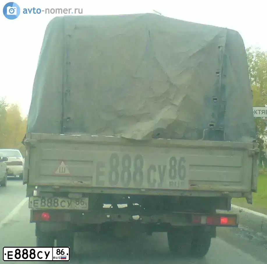 Фото автомобиля TOYOTA LANDCRUISER, 2002 — госномер В460ТК86. Цвет: СЕРЕБРИСТЫЙ
