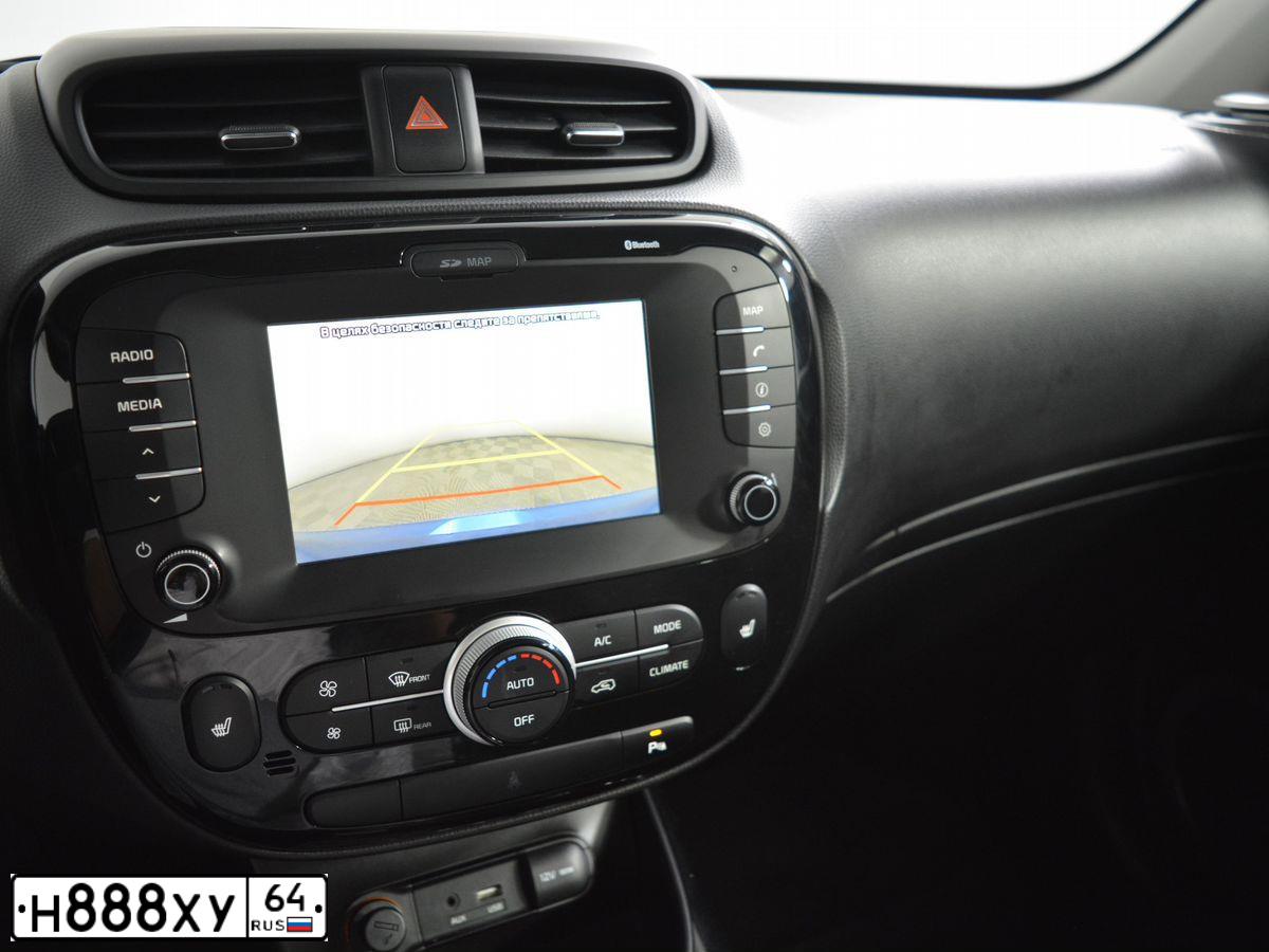 Фото автомобиля KIA SPORTAGE, 2012 — госномер О353ЕО64. Цвет: ОРАНЖЕВЫЙ