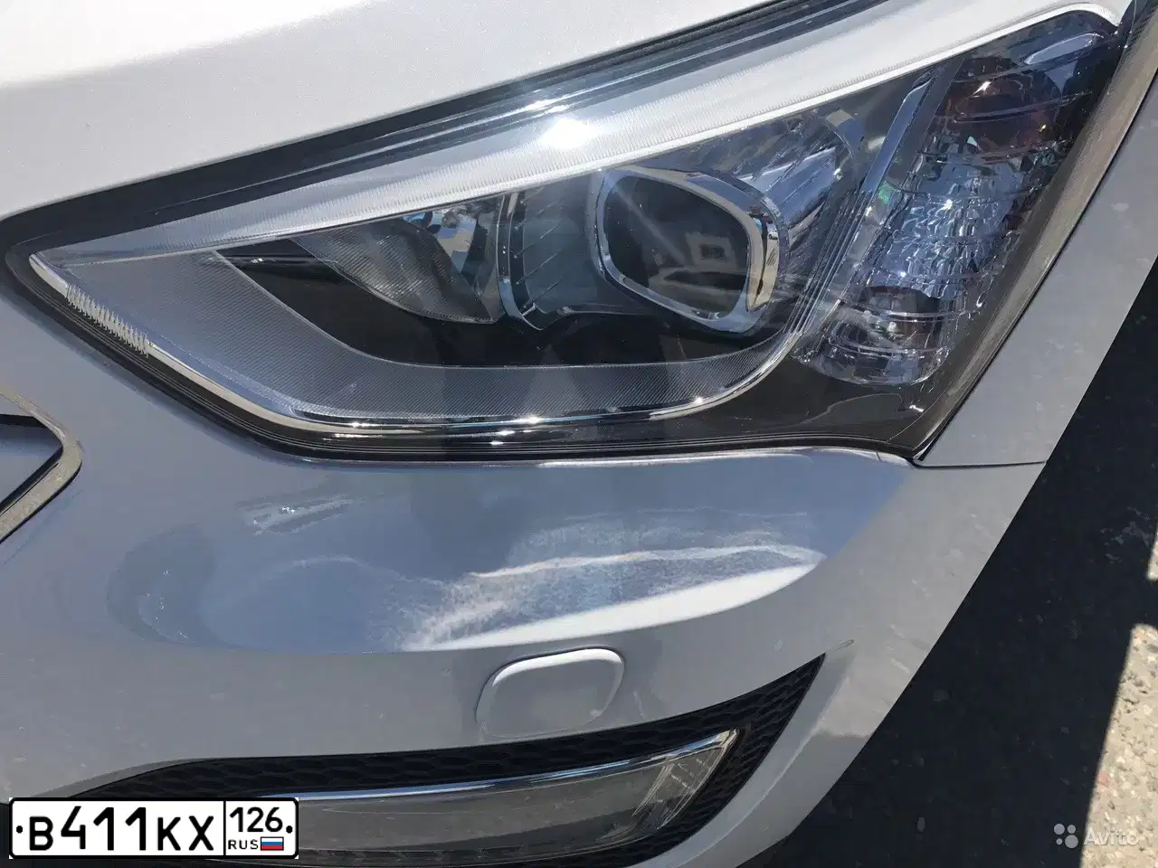 Фото автомобиля HYUNDAI SANTA FE, 2015 — госномер Н229ОН126. Цвет: Белый