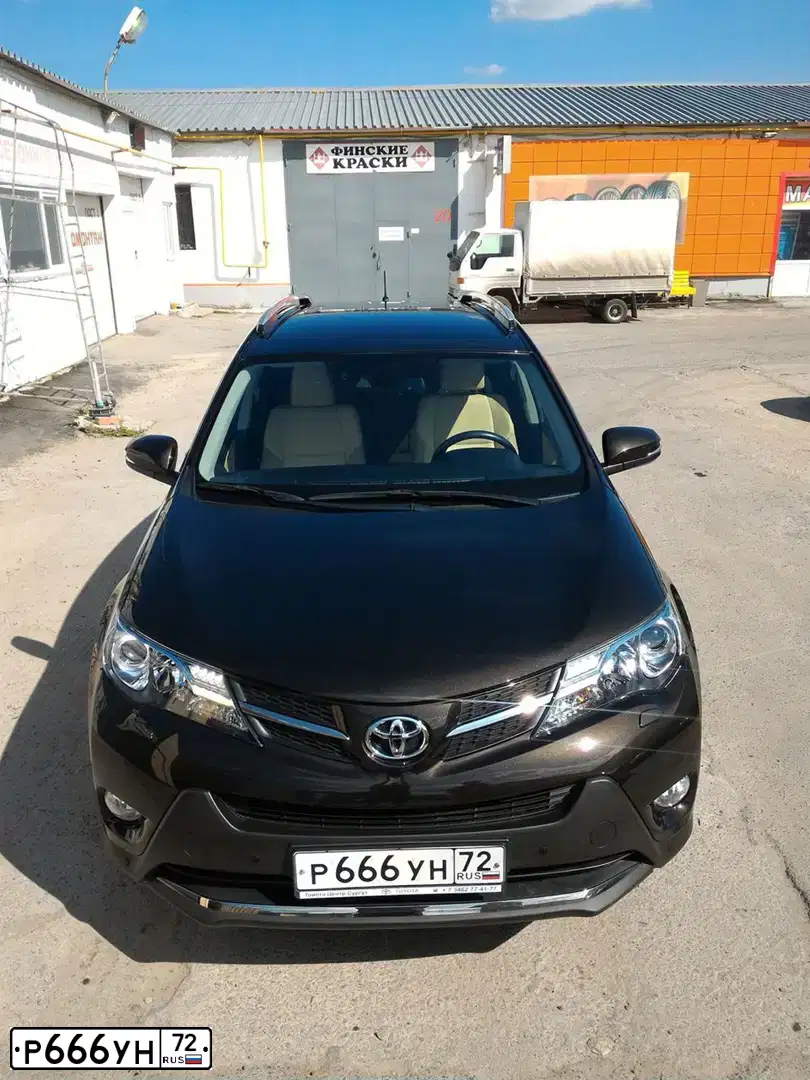 Фото автомобиля TOYOTA RAV4, 2014 — госномер Р666УН72. Цвет: ТЕМНО-КОРИЧНЕВЫЙ