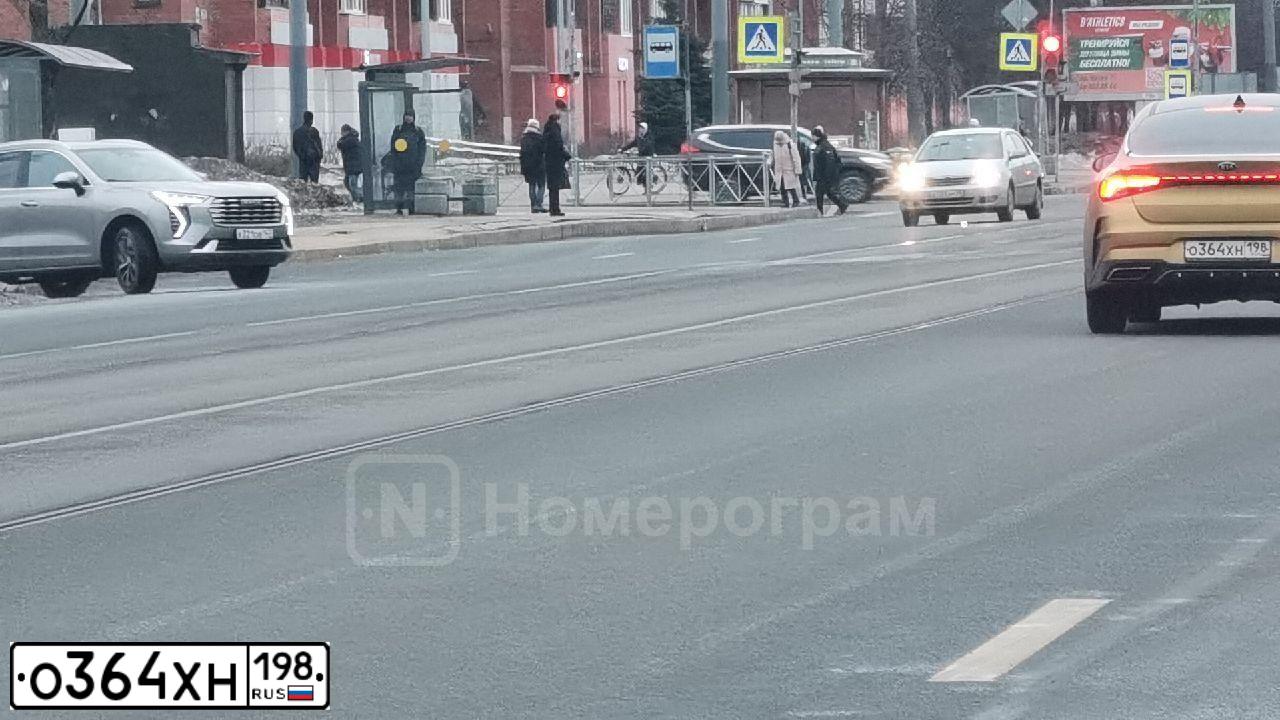 Фото автомобиля KIA K5, 2021 — госномер С093КА164. Цвет: ЧЕРНЫЙ