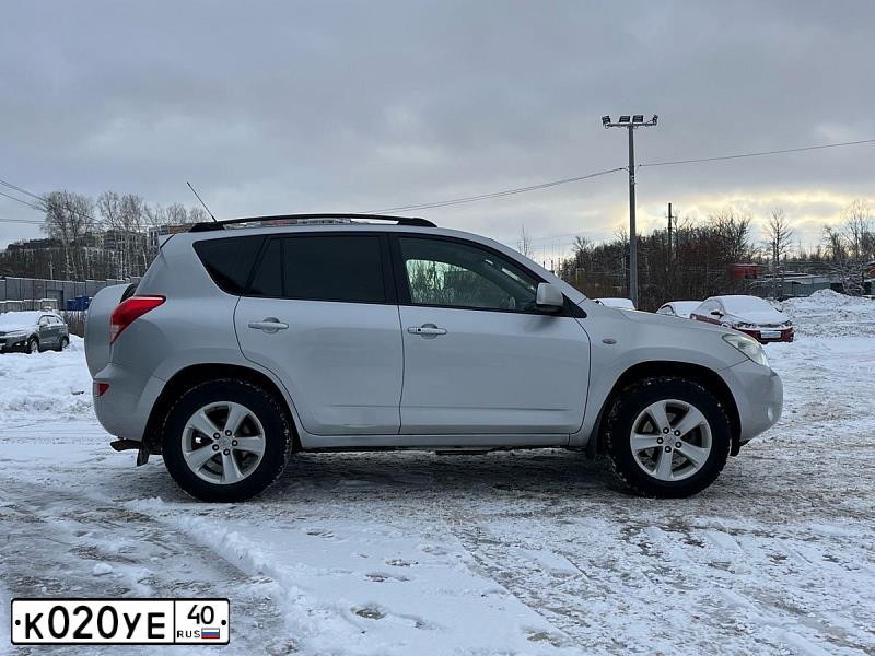Фото автомобиля TOYOTA RAV4, 2007 — госномер Т019АТ40. Цвет: СЕРЕБРИСТЫЙ