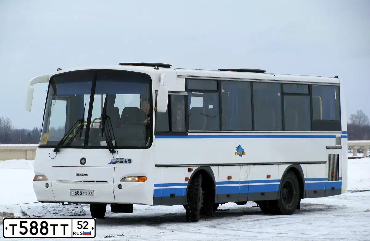 Фото автомобиля PAZ 4230, 2005 — госномер Т588ТТ52. Цвет: Бело-Синий
