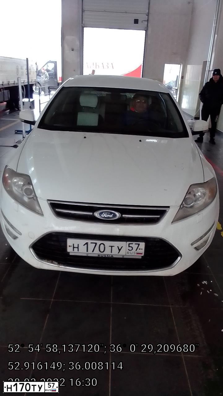 Фото автомобиля FORD MONDEO, 2012 — госномер Н170ТУ57. Цвет: БЕЛЫЙ