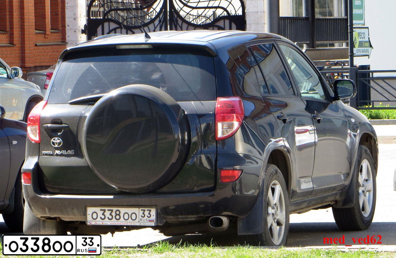 Фото автомобиля LADA 2106, 2000 — госномер О338ОО33. Цвет: СЕРЕБРИСТЫЙ ЯРКО-ЗЕЛЕНЫЙ