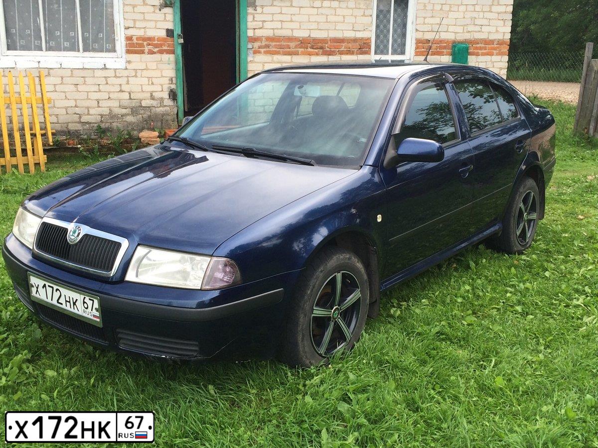 Фото автомобиля SKODA OCTAVIA, 2007 — госномер Т736СС69. Цвет: ТЕМНО СИНИЙ