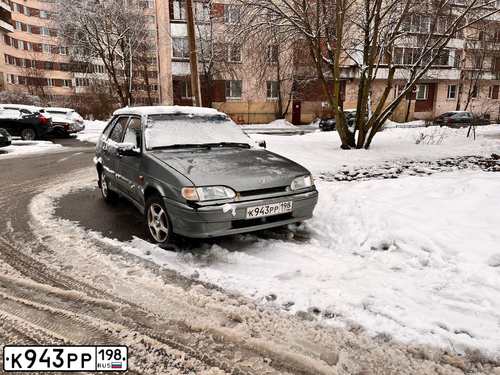 Фото автомобиля LADA 2114, 2005 — госномер Е249ВХ147. Цвет: СРЕДНИЙ СЕРО-ЗЕЛЕН. МЕТ.