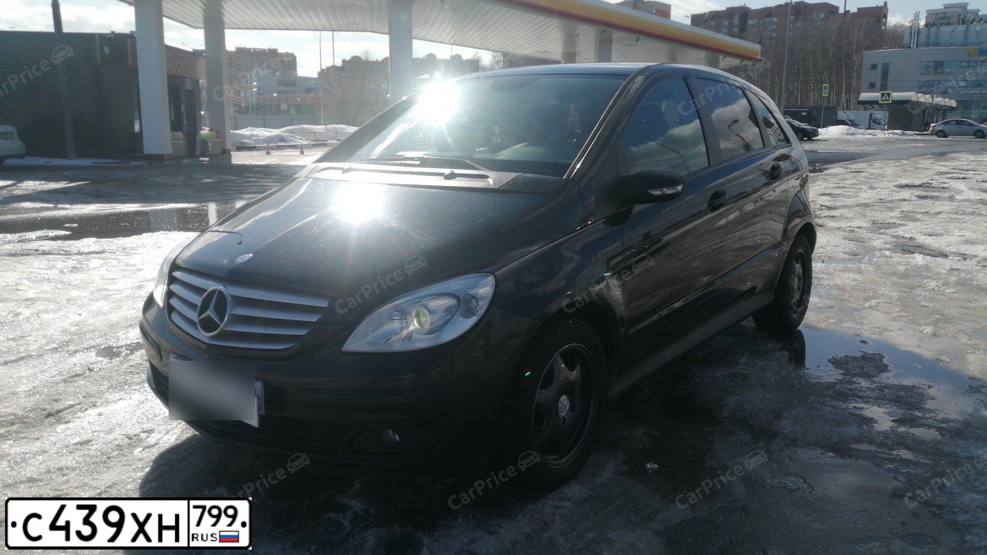 Фото автомобиля MERCEDES B-KLASSE, 2006 — госномер Т370ОХ152. Цвет: ЧЕРНЫЙ