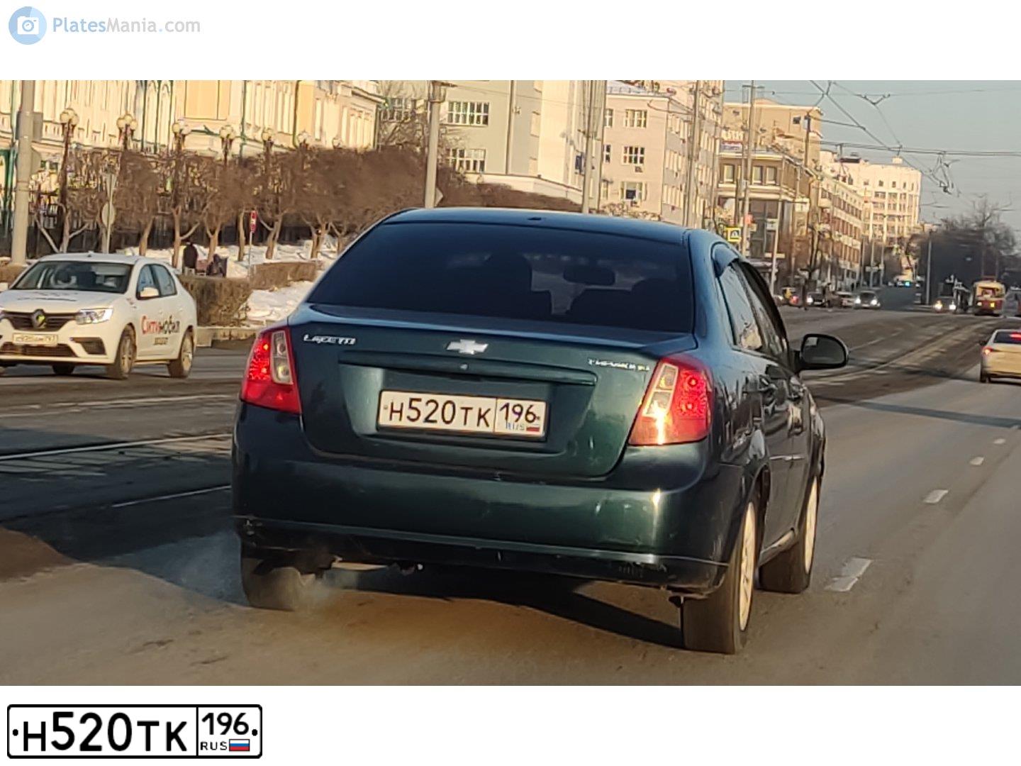 Фото автомобиля KIA SPORTAGE, 2021 — госномер Т704КН152. Цвет: Белый