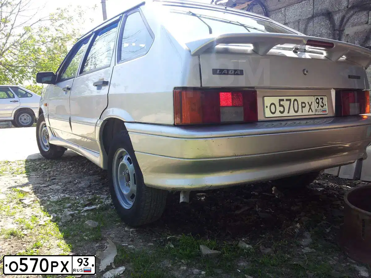 Фото автомобиля LADA 2114 SAMARA, 2007 — госномер О570РХ93. Цвет: СВЕТЛО-СЕРЕБРИСТЫЙ МЕТАЛЛ