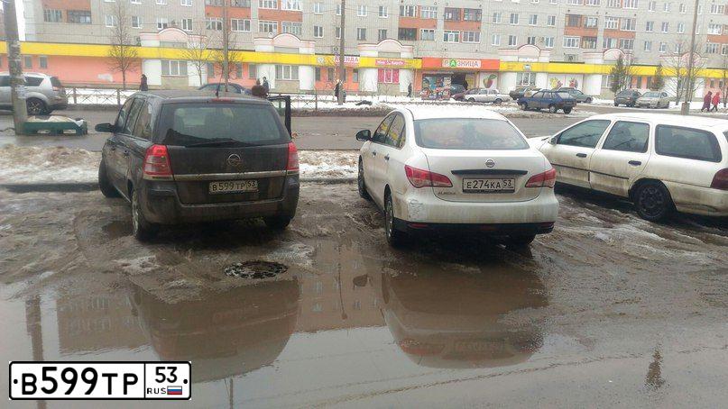 Фото автомобиля OPEL ZAFIRA, 2008 — госномер В599ТР53. Цвет: СЕРЫЙ