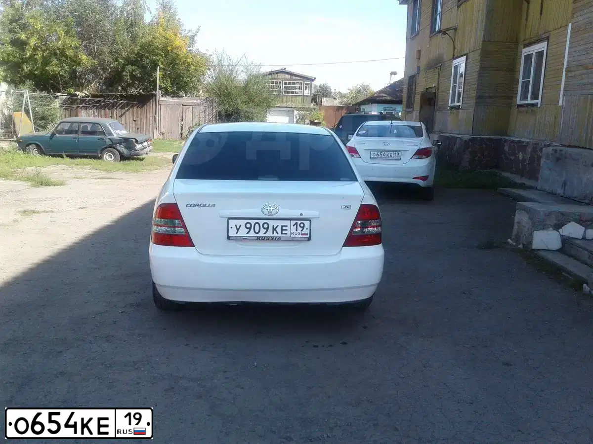 Фото автомобиля HYUNDAI SOLARIS, 2015 — госномер О654КЕ19. Цвет: Белый
