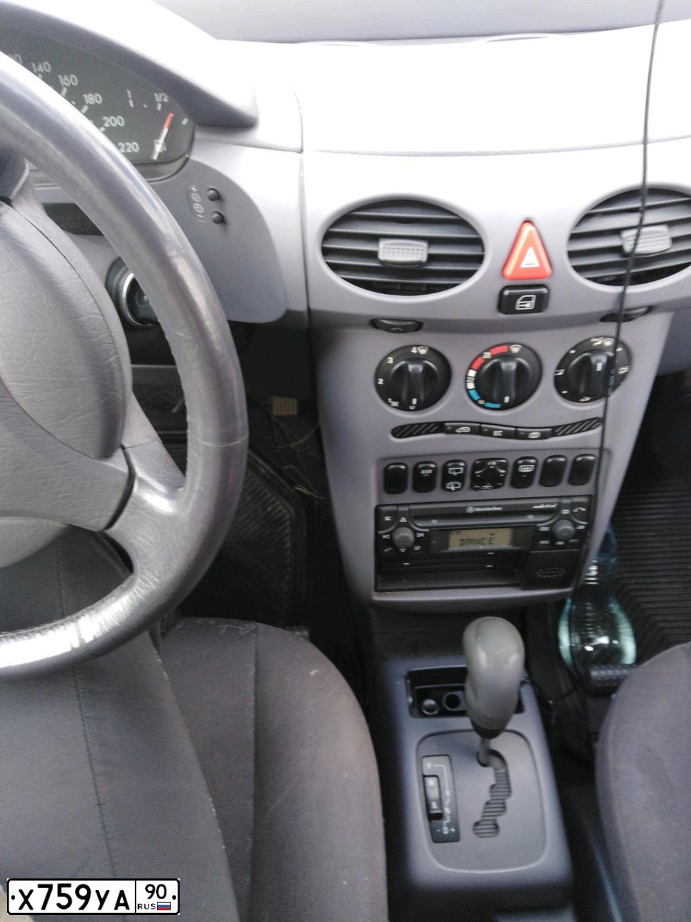 Фото автомобиля MERCEDES-BENZ A140, 2001 — госномер Е208ОВ156. Цвет: БЕЛЫЙ-СЕРЫЙ