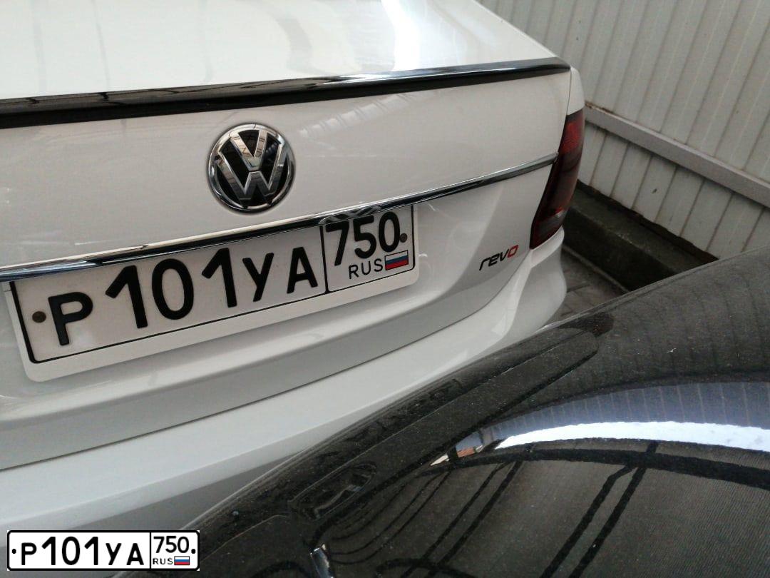 Фото автомобиля VOLKSWAGEN POLO, 2018 — госномер Р101УА750