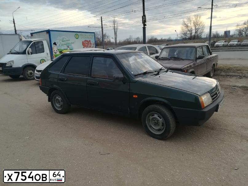 Фото автомобиля LADA 2109, 2003 — госномер М636МК164. Цвет: ТЕМНО ЗЕЛЕНЫЙ
