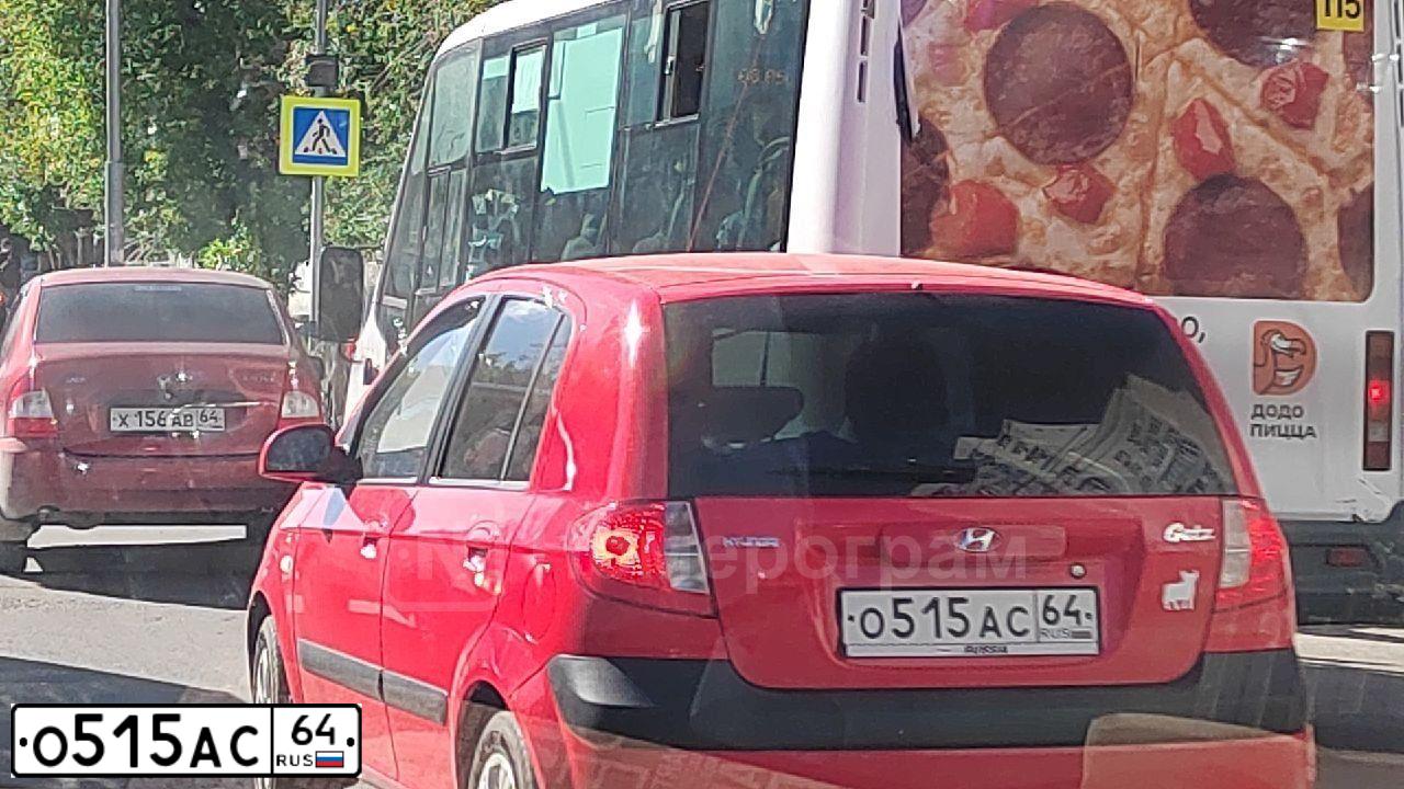 Фото автомобиля LADA 2110, 2006 — госномер О515АС64. Цвет: СРЕДНИЙ СЕРО-ЗЕЛЕН. МЕТ.