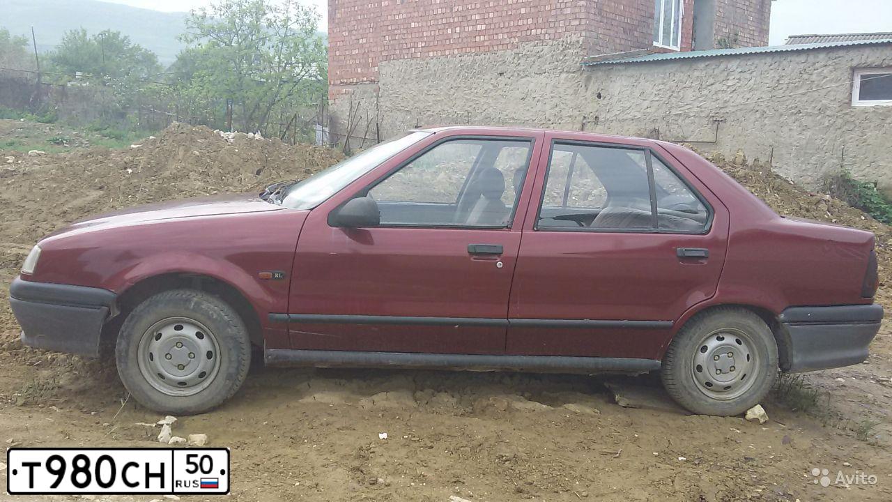 Фото автомобиля RENAULT R 19, 1998 — госномер Т980СН50. Цвет: КРАСНЫЙ