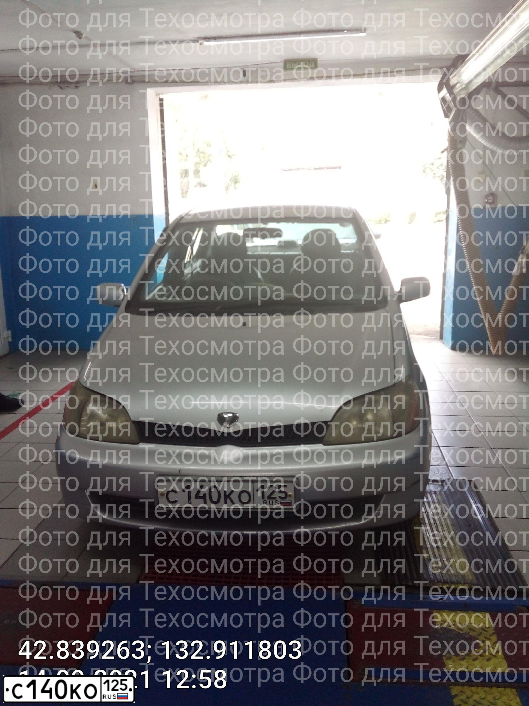 Фото автомобиля TOYOTA PLATZ, 2000 — госномер С140КО125