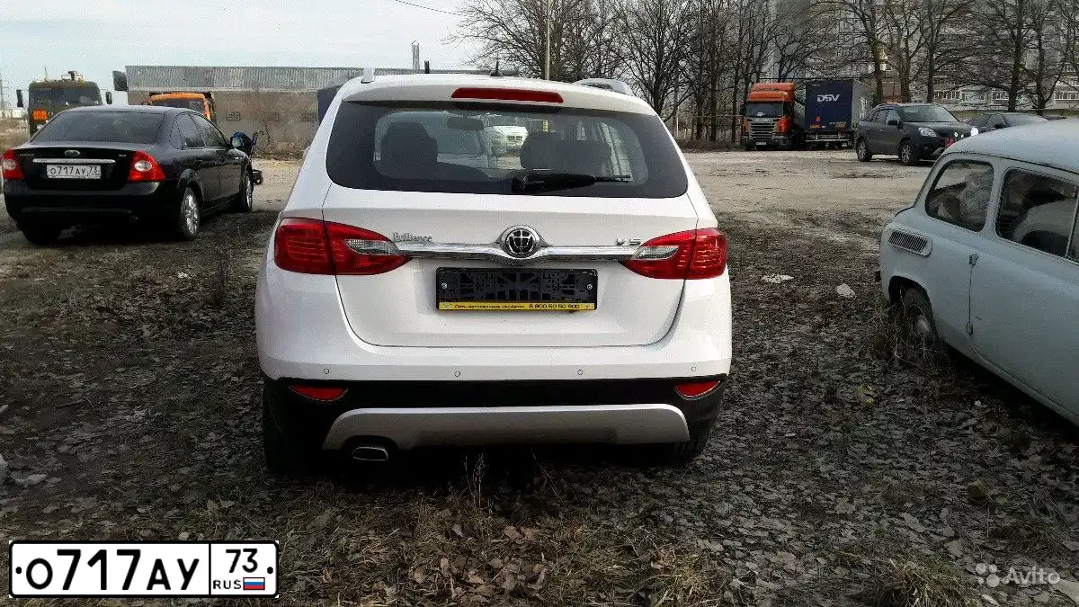 Фото автомобиля FORD FOCUS, 2008 — госномер М122АТ164. Цвет: ЧЕРНЫЙ