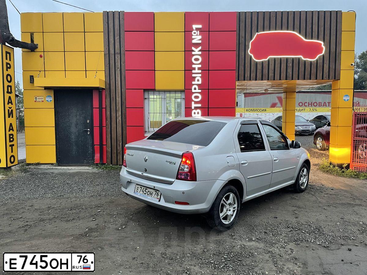 Фото автомобиля RENAULT LOGAN, 2012 — госномер М740АО35. Цвет: СВЕТЛО-СЕРЫЙ