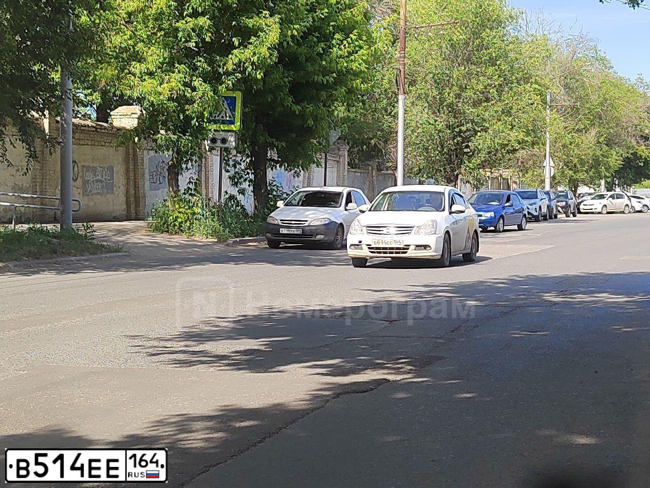 Фото автомобиля FORD FOCUS, 2015 — госномер Н424РМ116. Цвет: синий
