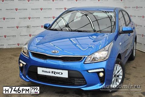 Фото автомобиля KIA RIO, 2019 — госномер Н746РМ799. Цвет: СИНИЙ