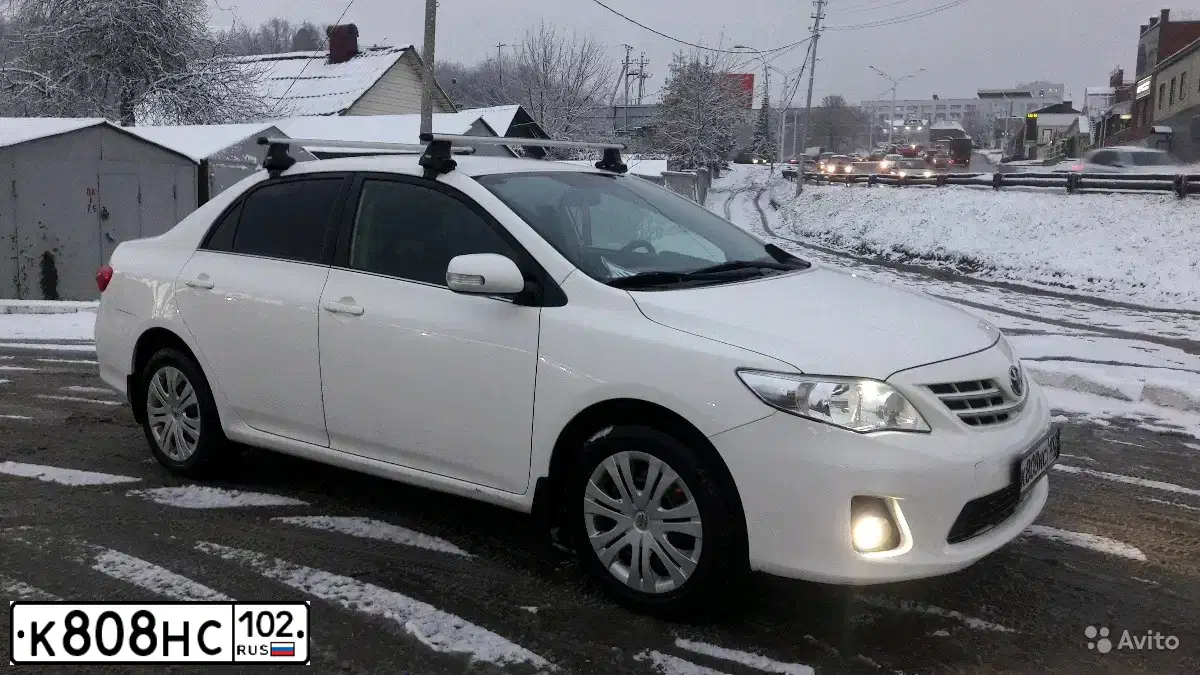 Фото автомобиля TOYOTA COROLLA, 2011 — госномер Т434НТ102. Цвет: БЕЛЫЙ